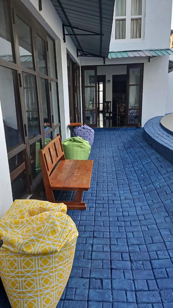 Hotel One Sixty Dehiwala-Mount Lavinia Екстер'єр фото
