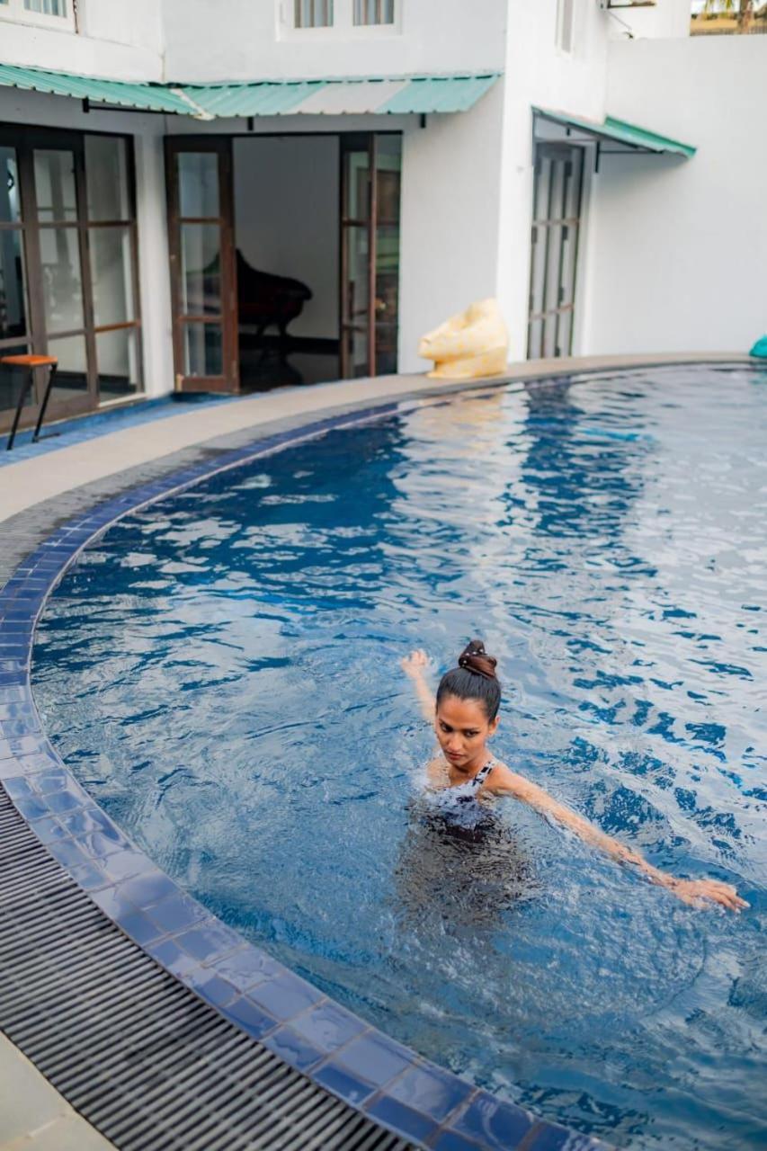 Hotel One Sixty Dehiwala-Mount Lavinia Екстер'єр фото