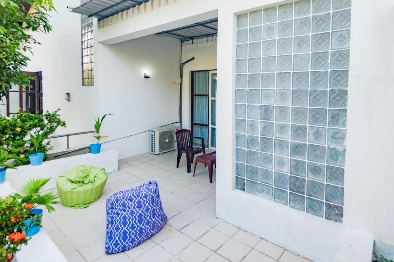 Hotel One Sixty Dehiwala-Mount Lavinia Екстер'єр фото