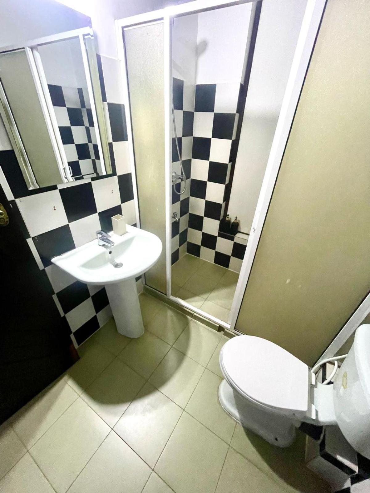 Hotel One Sixty Dehiwala-Mount Lavinia Екстер'єр фото